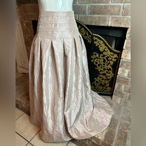 FLO ATELIER Formal NWOT Champagne Taffeta Maxi Long Skirt XS High/Low Waist